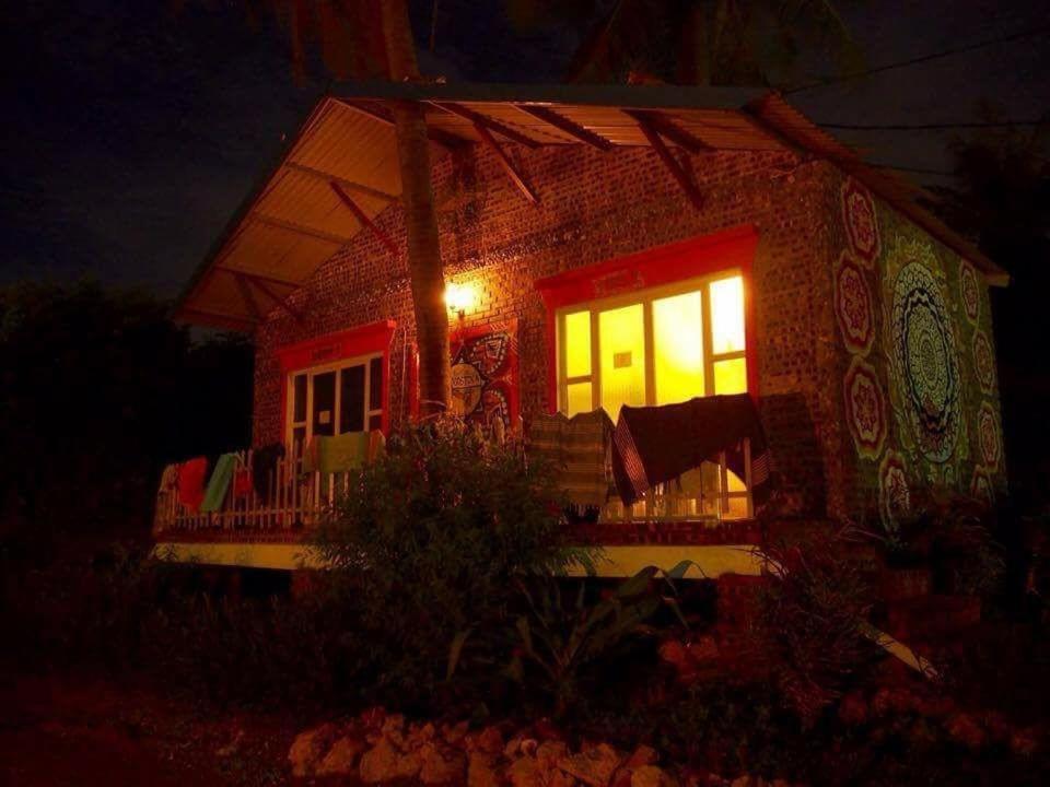 Woodstock Beach Camp Hien Hao Exterior photo